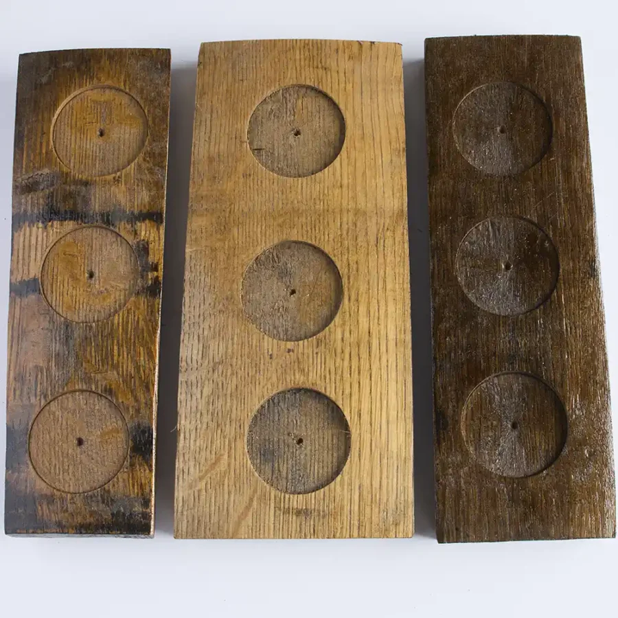 Whiskey flight board - color comparison